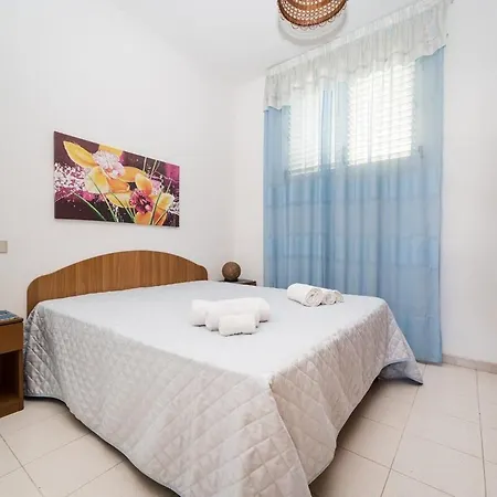 Azzurro - Terrazza Privata - Praja, Zen - By Click Salento * גאליפולי